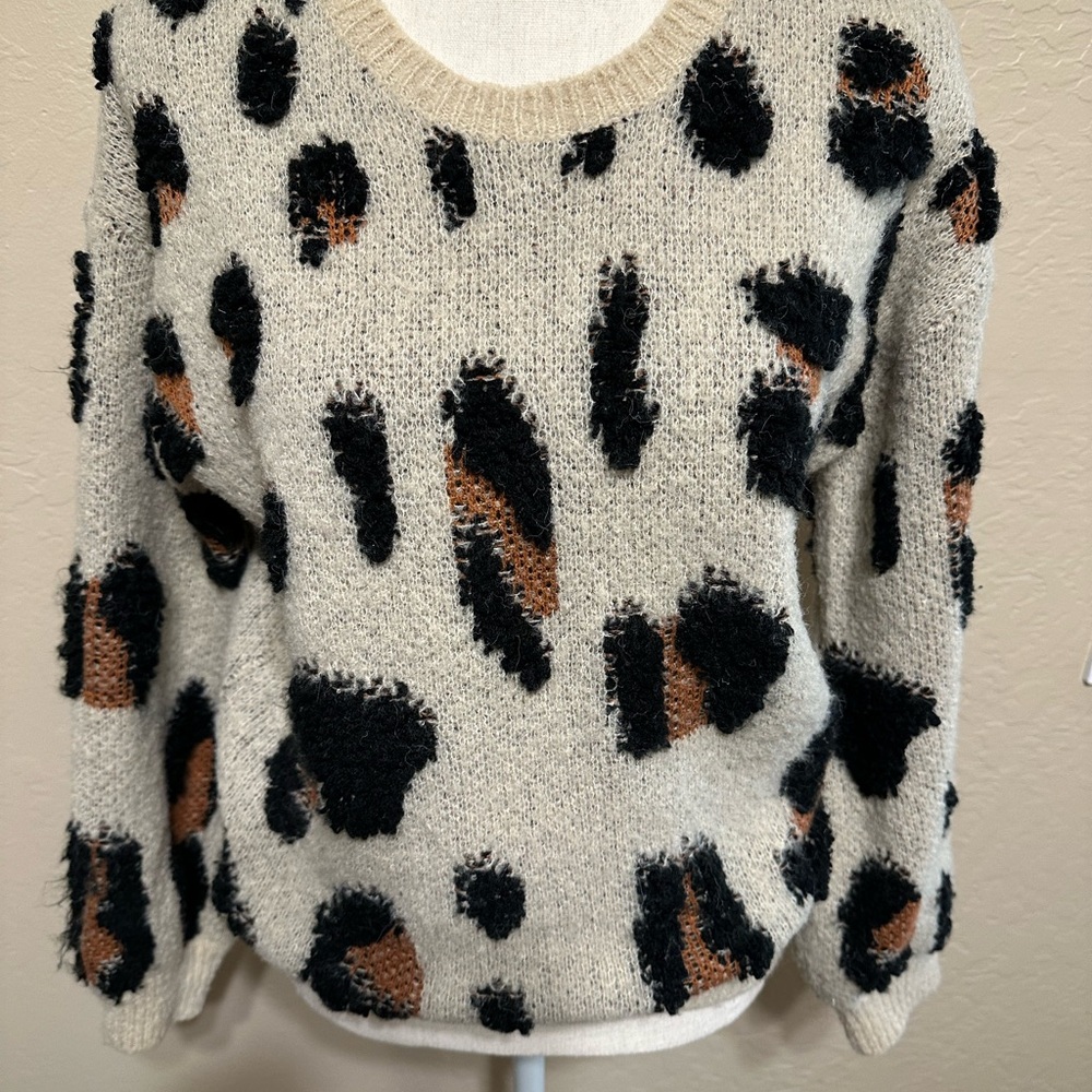Storia Tan and Black Leopard Print Sweater